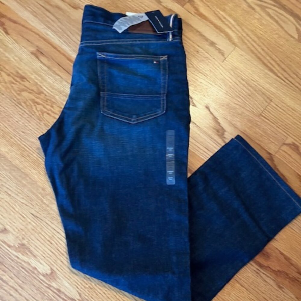 Tommy Hilfiger Men's Straight Leg Jeans, NWT, Size 36x32
